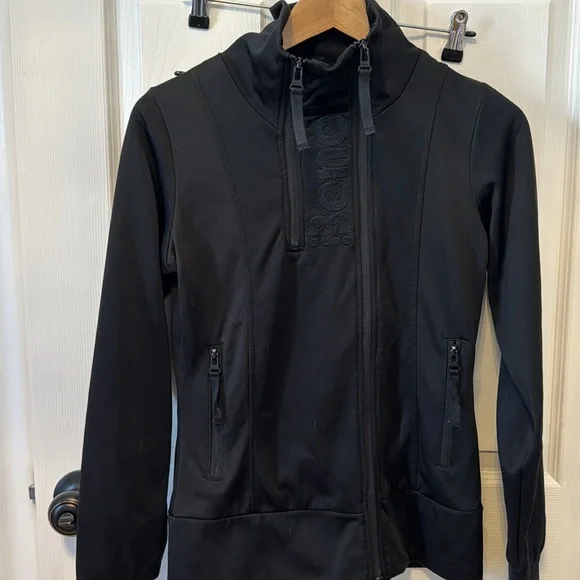 Excellent condition bench sweaters - Picture 7 of 9